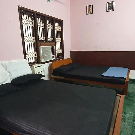 Appartement Oonjal Veedu à Kuttālam Extérieur photo