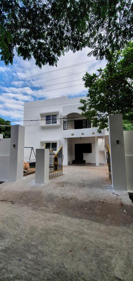 Appartement Oonjal Veedu à Kuttālam Extérieur photo