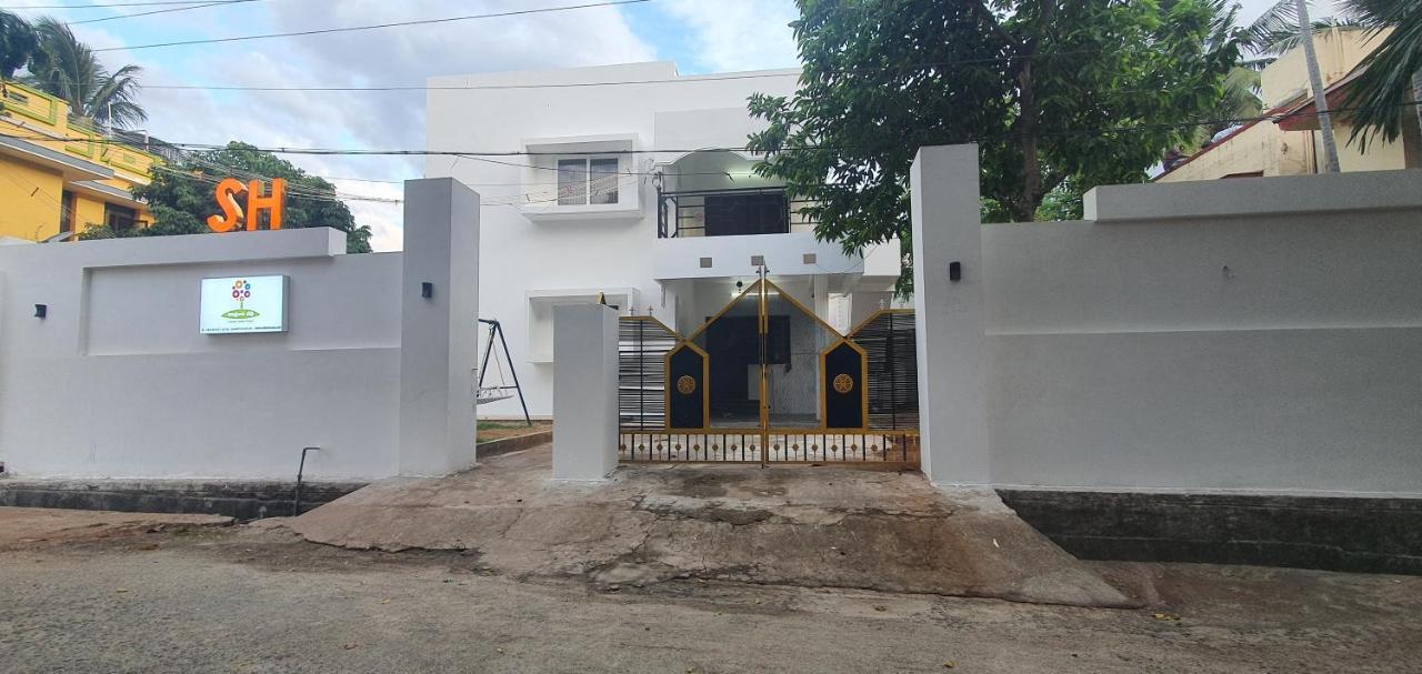 Appartement Oonjal Veedu à Kuttālam Extérieur photo