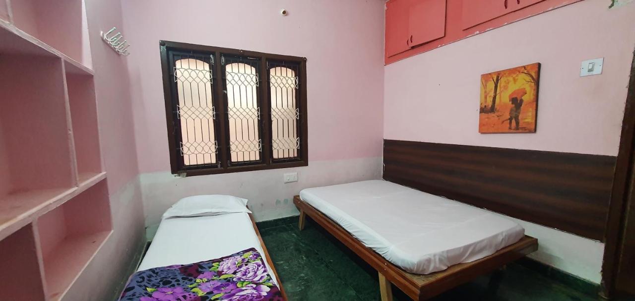 Appartement Oonjal Veedu à Kuttālam Extérieur photo