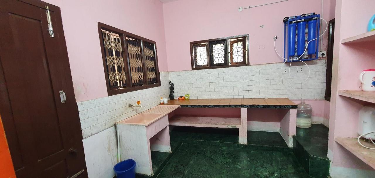 Appartement Oonjal Veedu à Kuttālam Extérieur photo