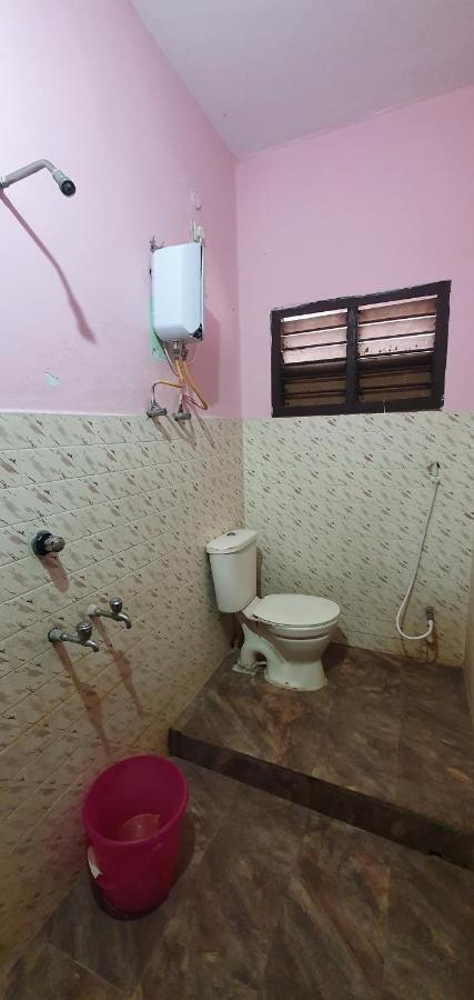 Appartement Oonjal Veedu à Kuttālam Extérieur photo